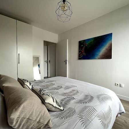 Ferienwohnung Le Nid De Dammarie-lè-Lys Exterior foto